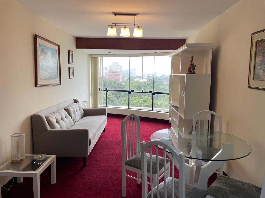 Acogedor Dpto En San Isidro Excelente Vista, Piscina Y Wifi Apartment ลิมา ภายนอก รูปภาพ